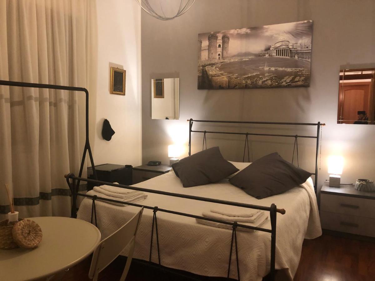 B&B Da Vito A San Martino Naples Extérieur photo